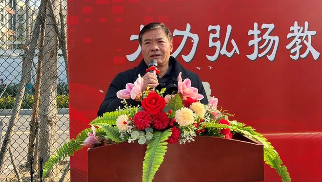 跑吧！少年！”阳光体育大课间跑操比赛AG真人直营阜阳阜南三中第三届“奔(图3)